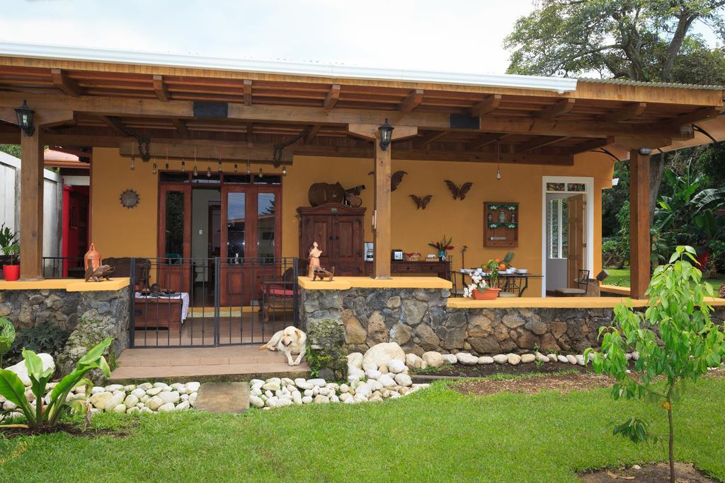 알라후엘라 Airport Rio Segundo Studio B&B 외부 사진