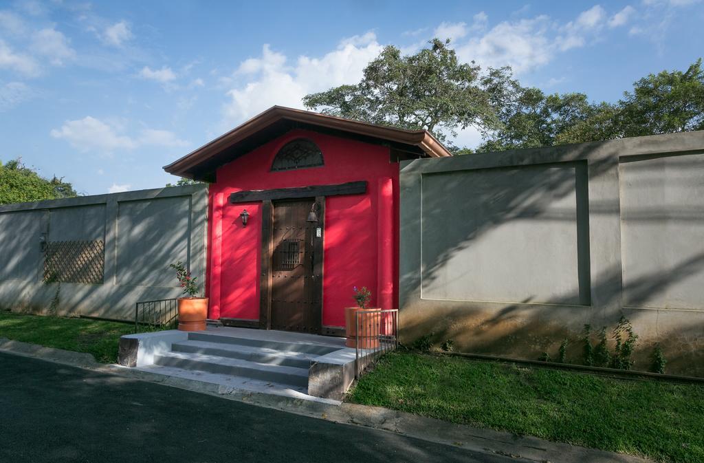 알라후엘라 Airport Rio Segundo Studio B&B 외부 사진